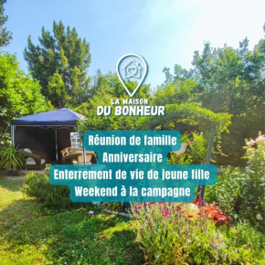 La Maison du Bonheur maison de campagne 20 personnes avec jacuzzi